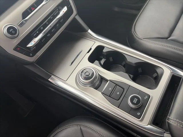 Used 2022 Gray Metallic Ford XLT image 27