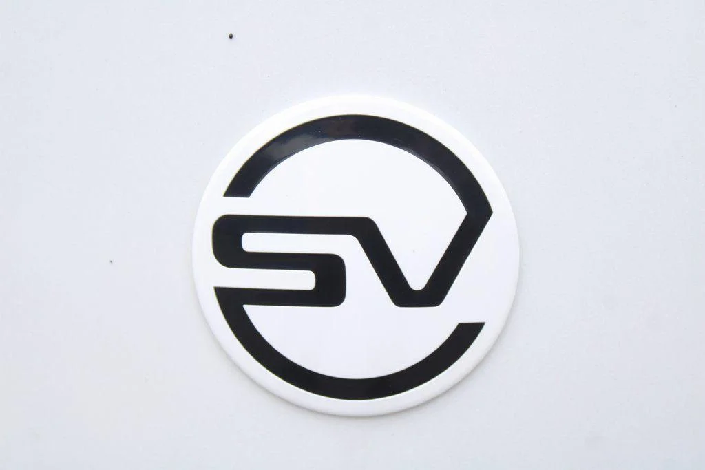 New 2024 Ostuni Pearl White Land Rover SV image 8