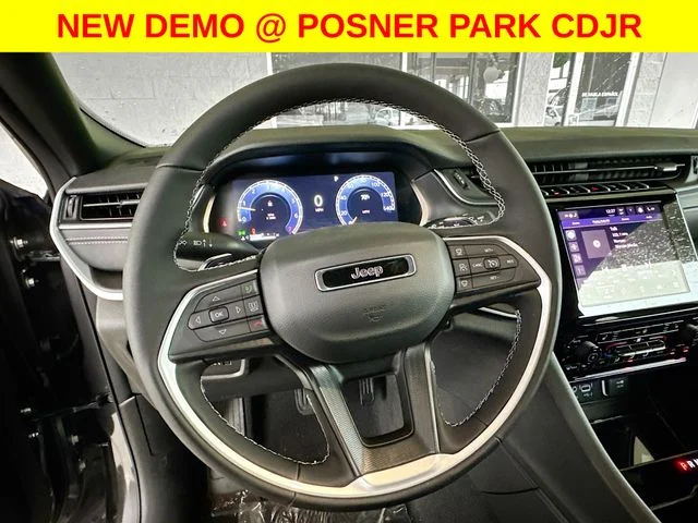 2025 Jeep Grand Cherokee L Altitude - Photo 11