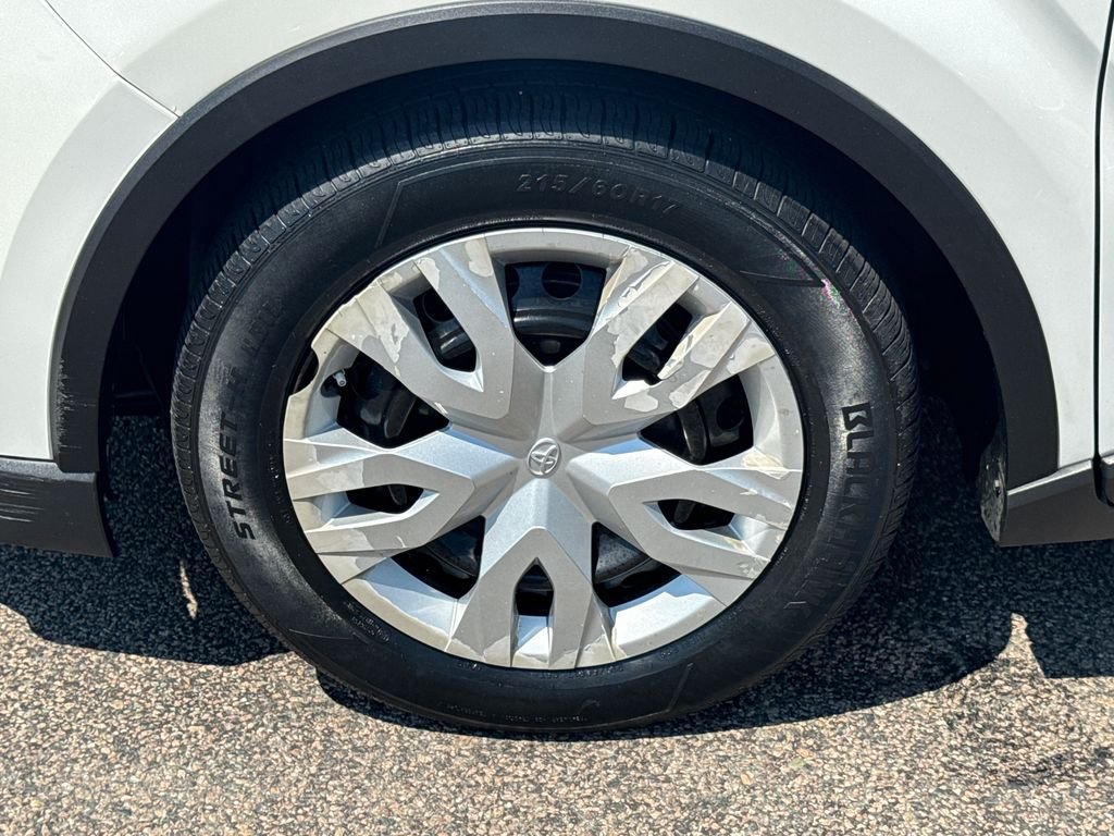 Used 2019 White Toyota LE image 37