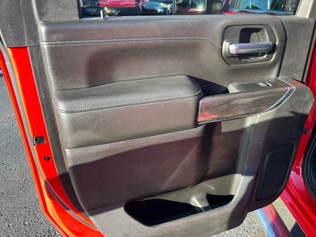 Used 2020 Red Hot Chevrolet LTZ image 22