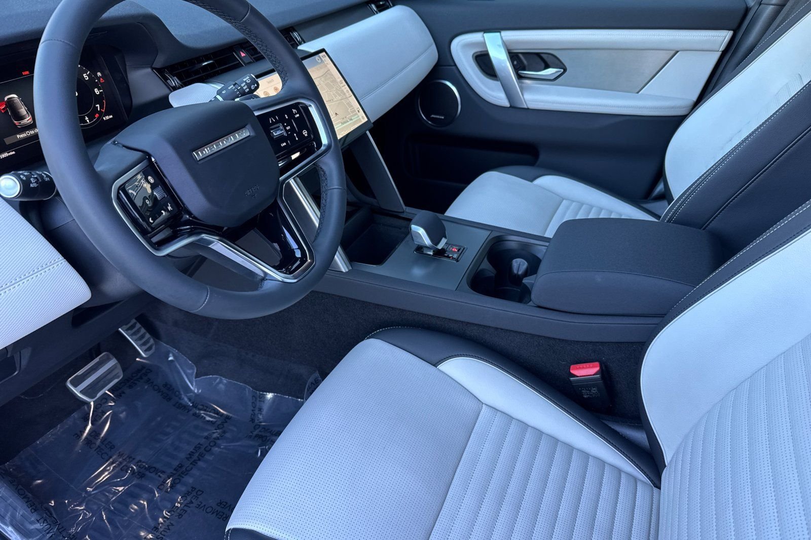 2025 Land Rover Discovery Sport Dynamic SE - Photo 9