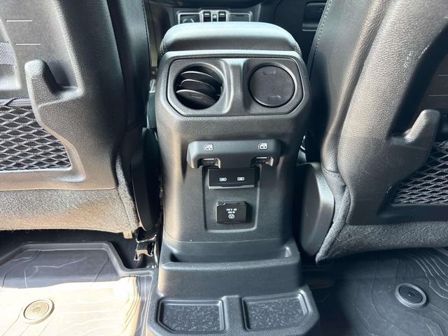 Used 2022 Green Clearcoat Jeep Unlimited Rubicon 392 image 17