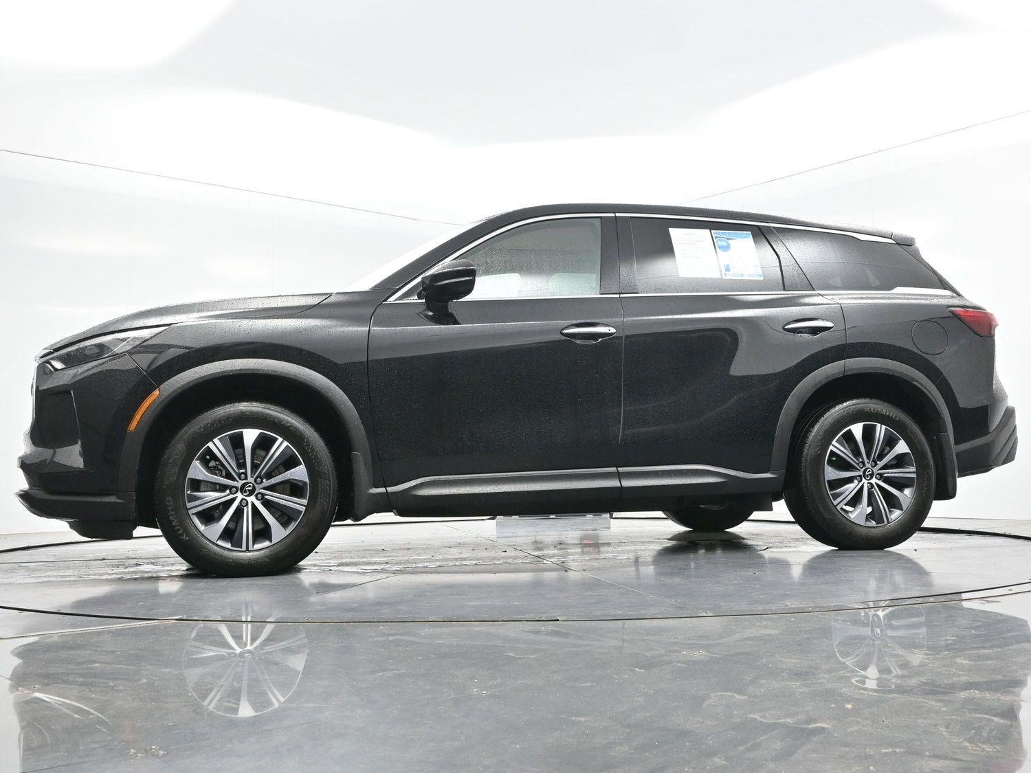Used 2023 Mineral Black INFINITI PURE image 52