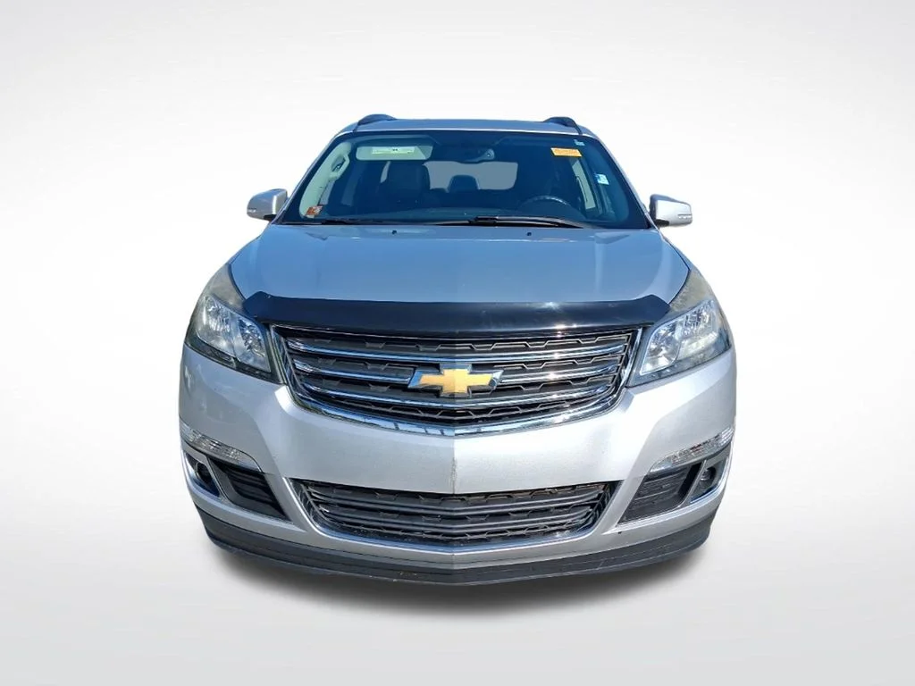 Used 2016 Silver Chevrolet 2LT image 2