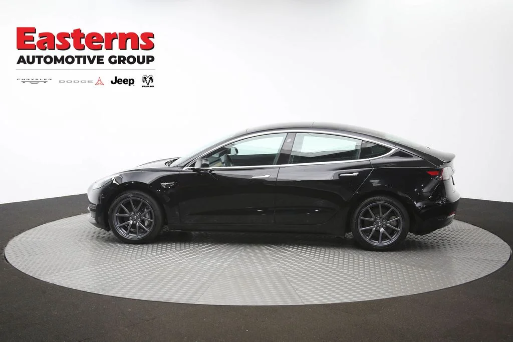 Used 2019 Black Tesla Long Range image 54