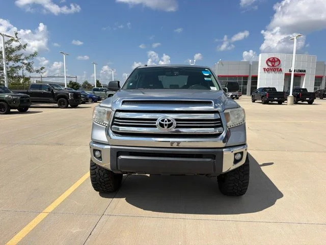 Used 2017 Silver Toyota SR5 image 2