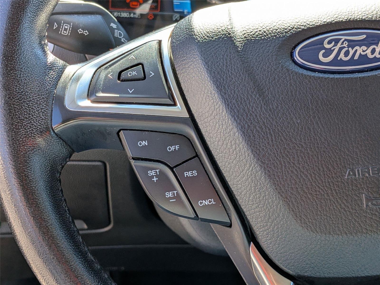 Used 2023 Agate Black Metallic Ford SEL image 17