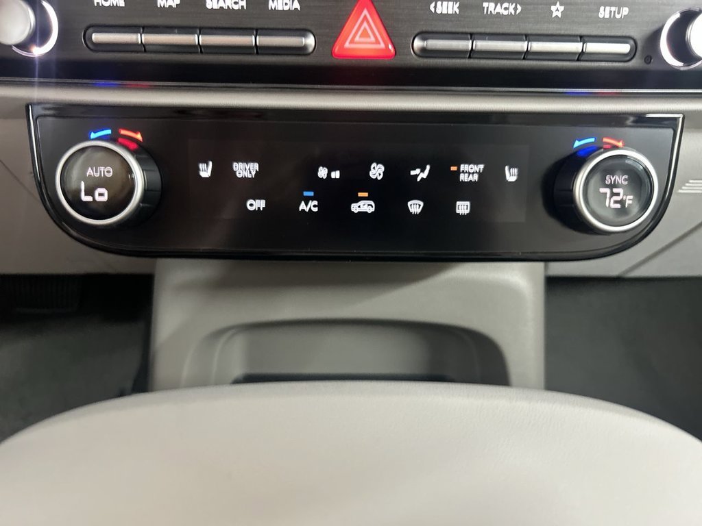 New 2026 Abyss Black Hyundai SEL 8P image 27
