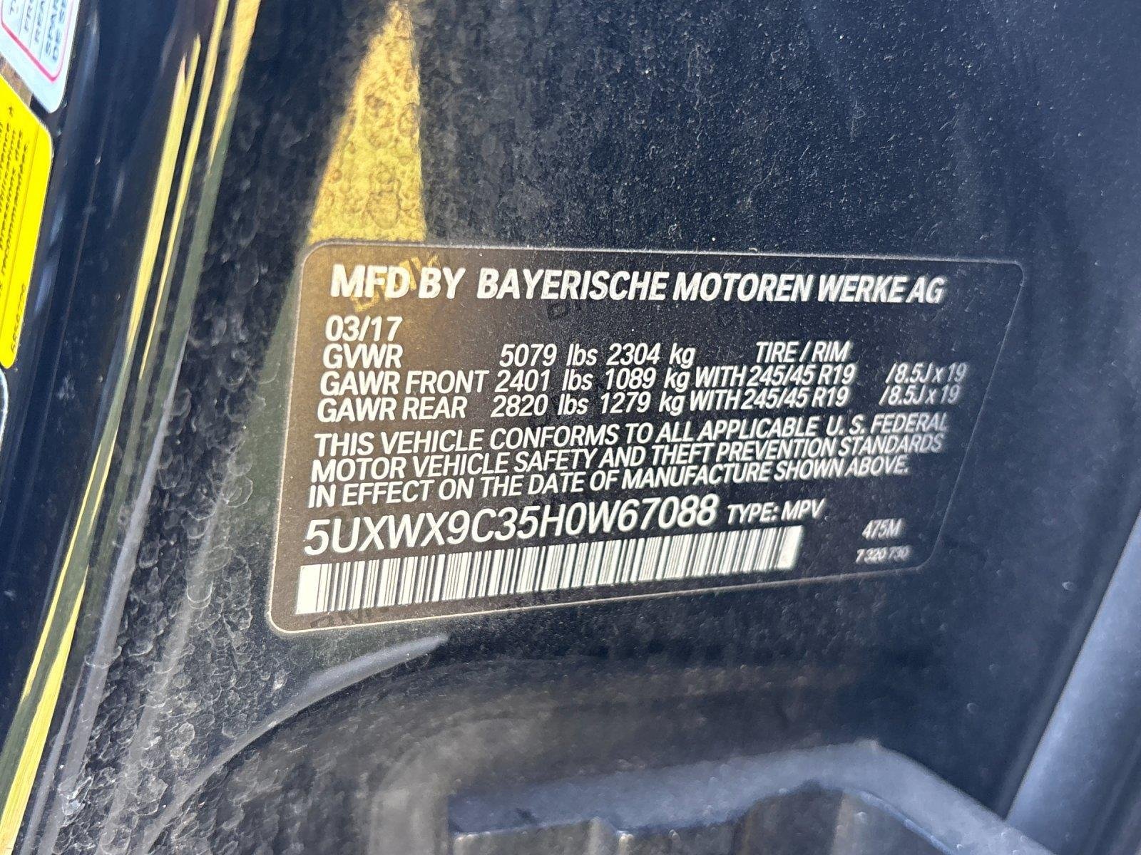 Used 2017 Black Sapphire Metallic BMW xDrive28i image 11
