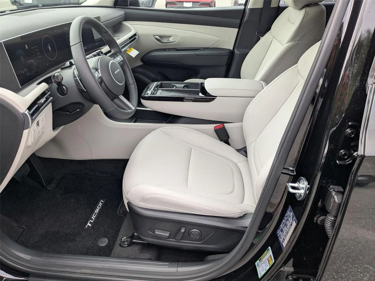 2025 Hyundai Tucson SEL Convenience - Photo 12