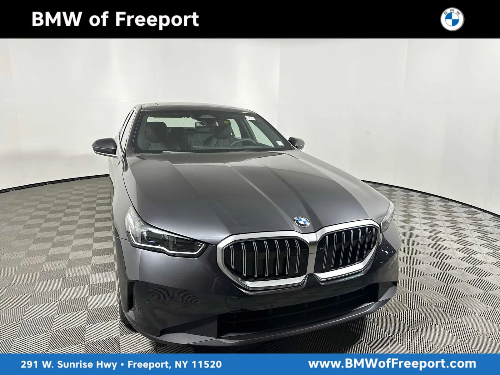 2026 BMW 5 Series 530i xDrive Sedan's photo