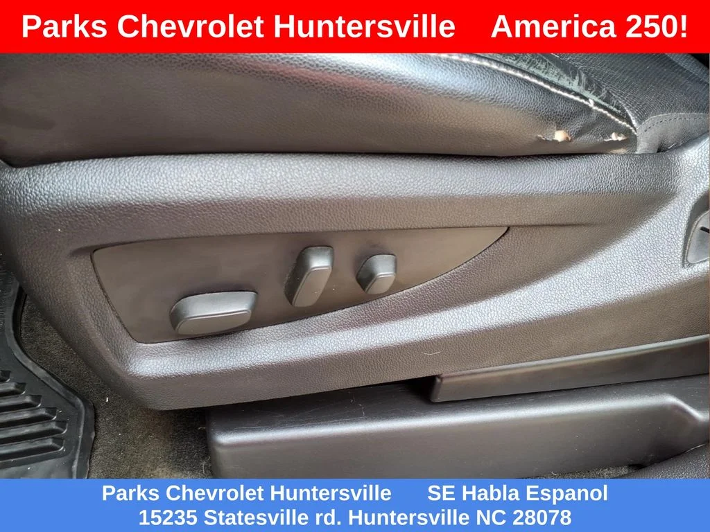 Used 2015 Silver Chevrolet LTZ image 18