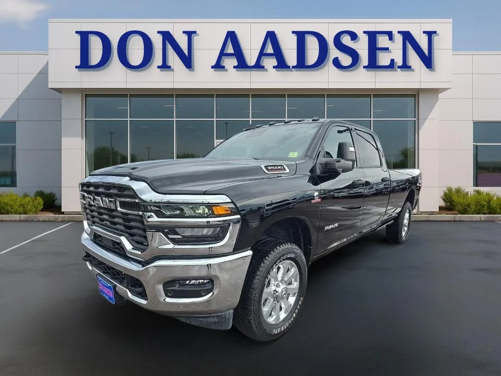 New 2026 Diamond Black Crystal Pearlcoat RAM Big Horn image 3