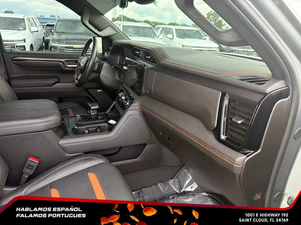 Used 2024 Sterling Metallic GMC AT4 image 37