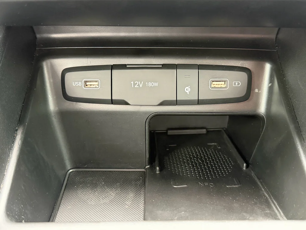 Used 2024 Hampton Gray Hyundai SEL image 16