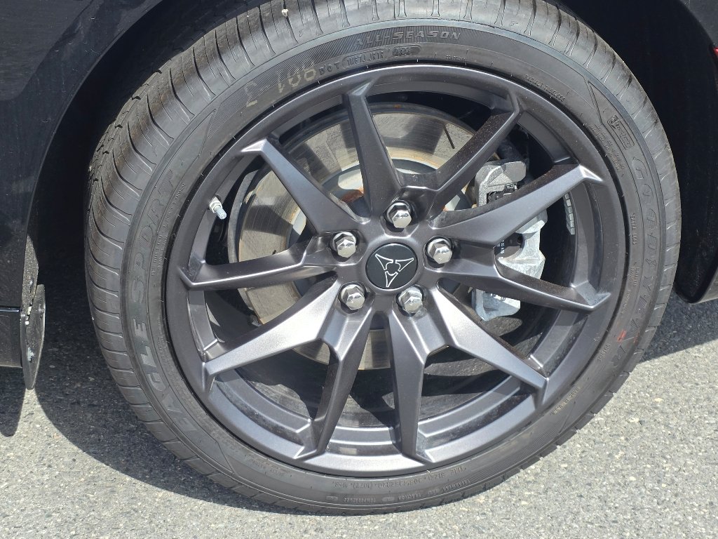 New 2026 Diamond Black Crystal Pearlcoat Dodge Scat Pack Plus image 6
