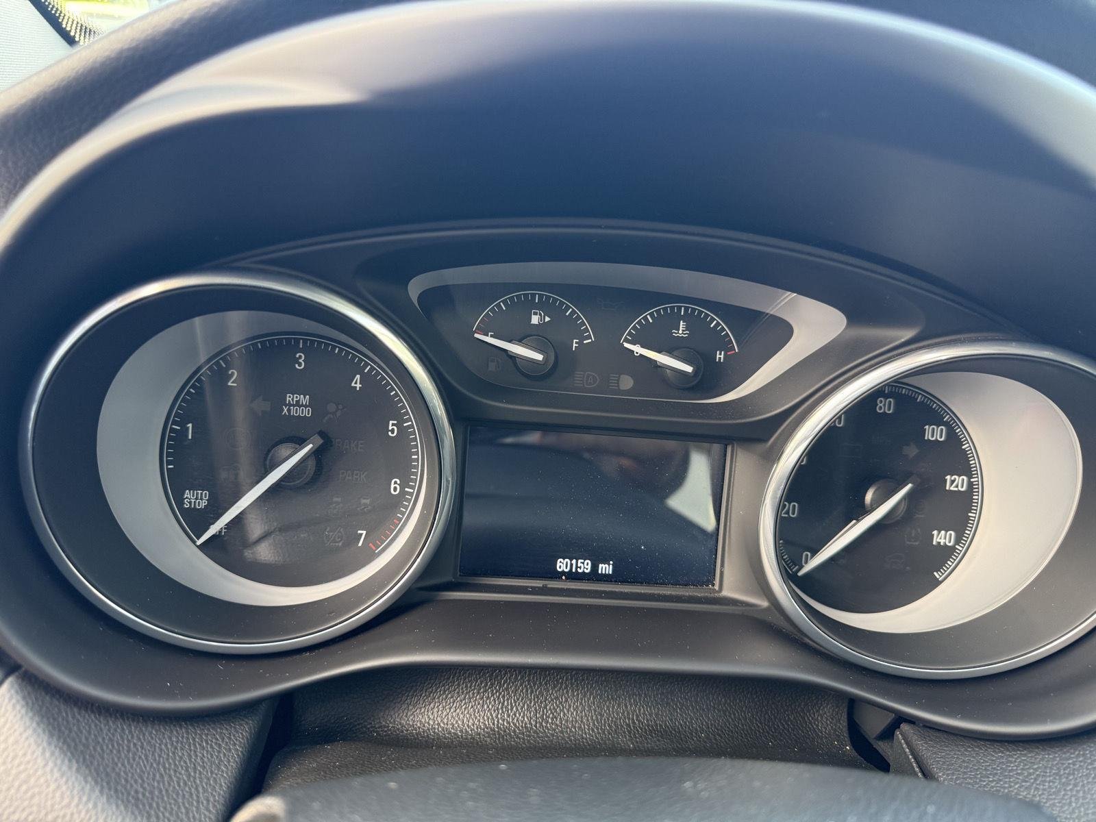 Used 2020 Espresso Metallic Buick Essence image 8