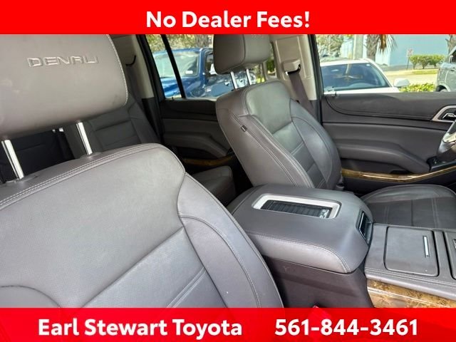 Used 2017 Silver GMC Denali image 37