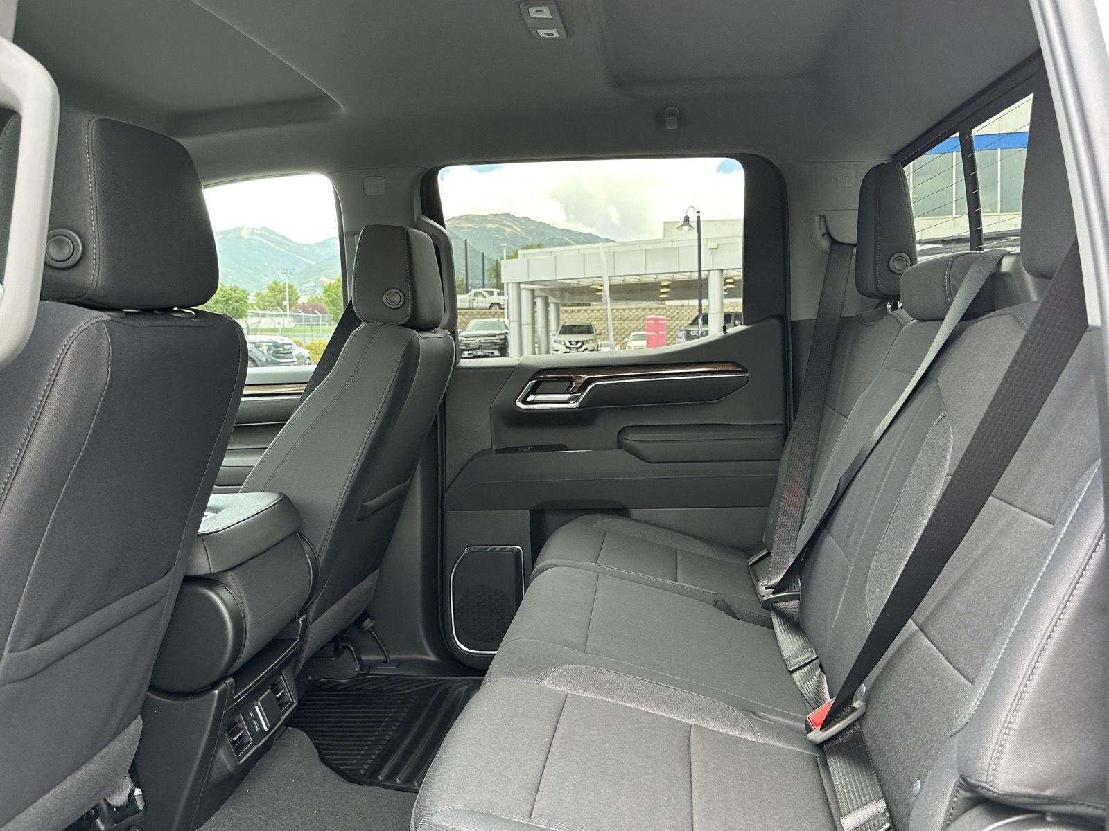 2026 Chevrolet Silverado 1500 LT - Photo 21