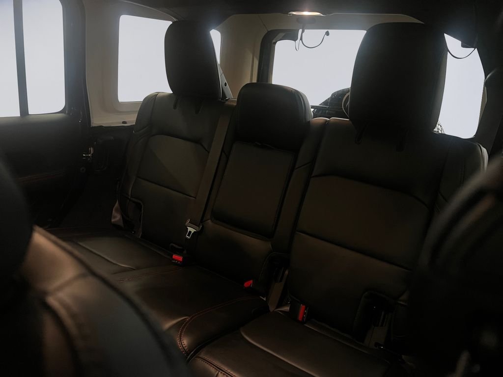 New 2026 Reign Jeep Rubicon image 17