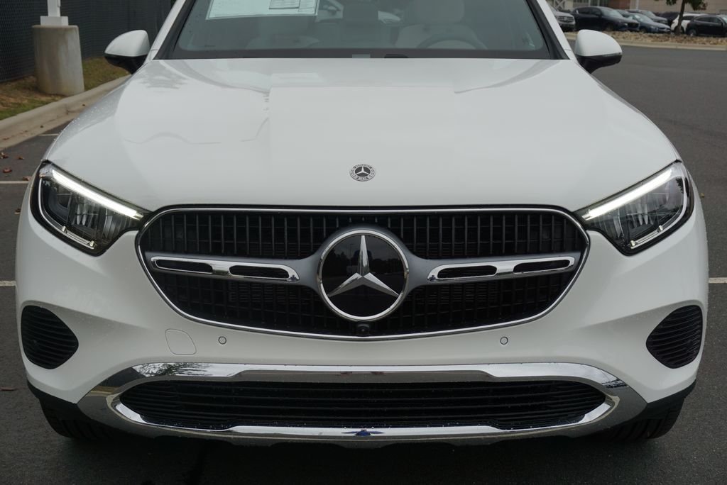Used 2026 Polar White Mercedes-Benz GLC 300 image 9