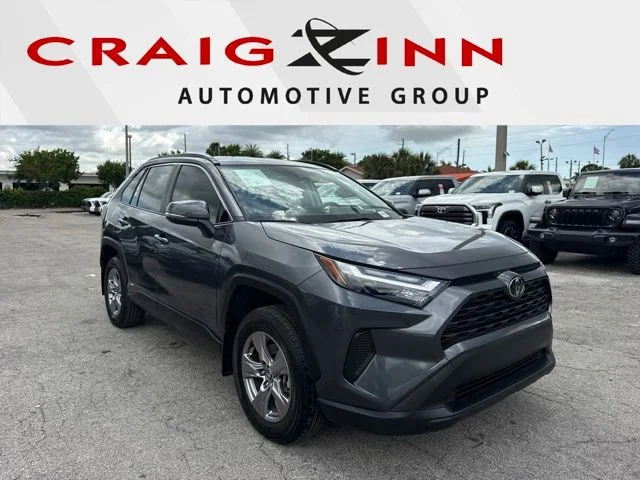 2025 Toyota RAV4 Hybrid LE
