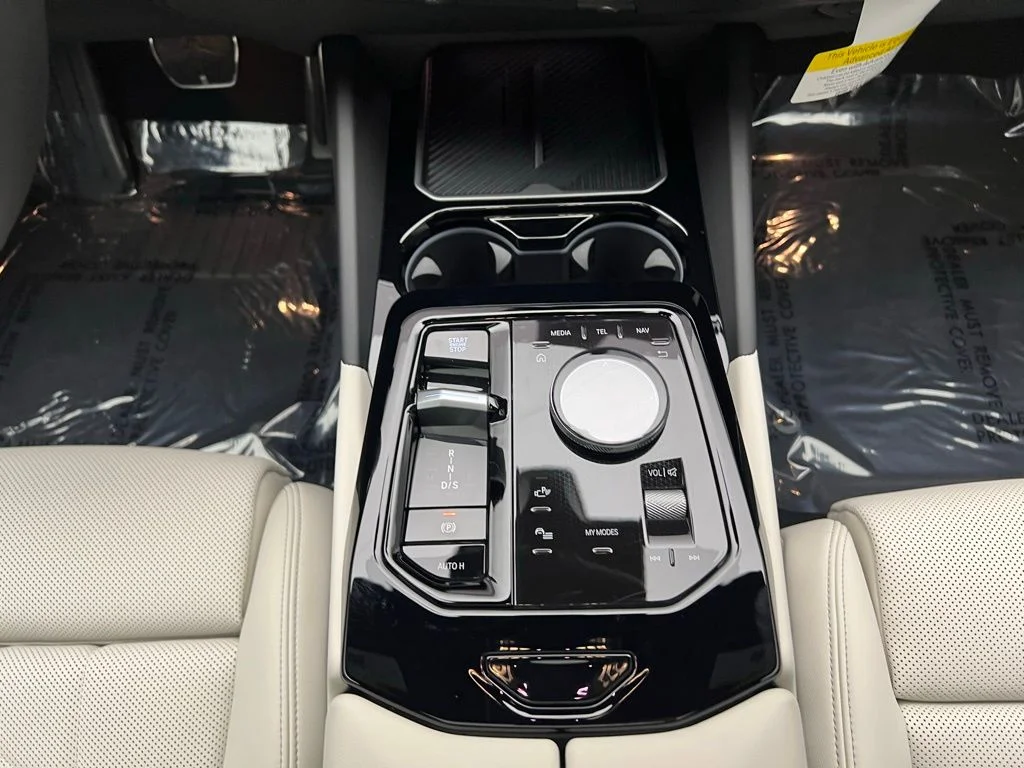 2026 BMW 5 Series 530i - Photo 11