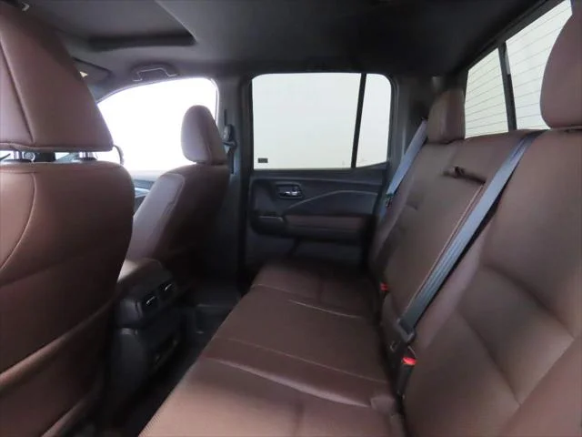 Used 2024 Red Honda RTL image 17