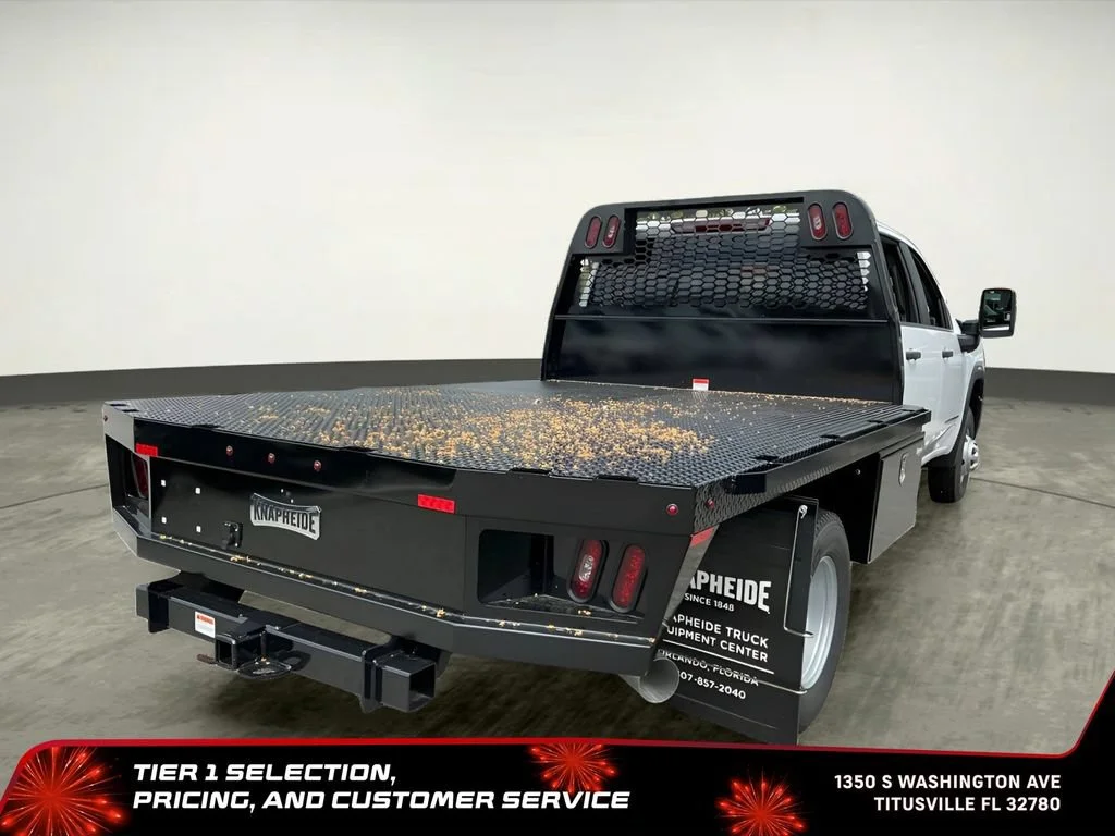 New 2026 Summit White GMC Pro image 8