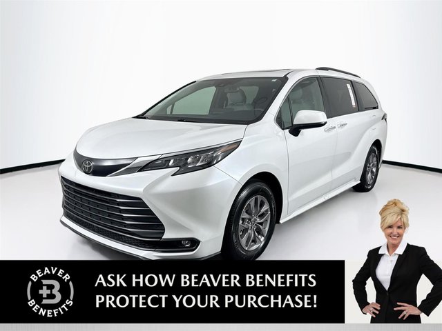 2026 Toyota Sienna XLE 8-Passenger