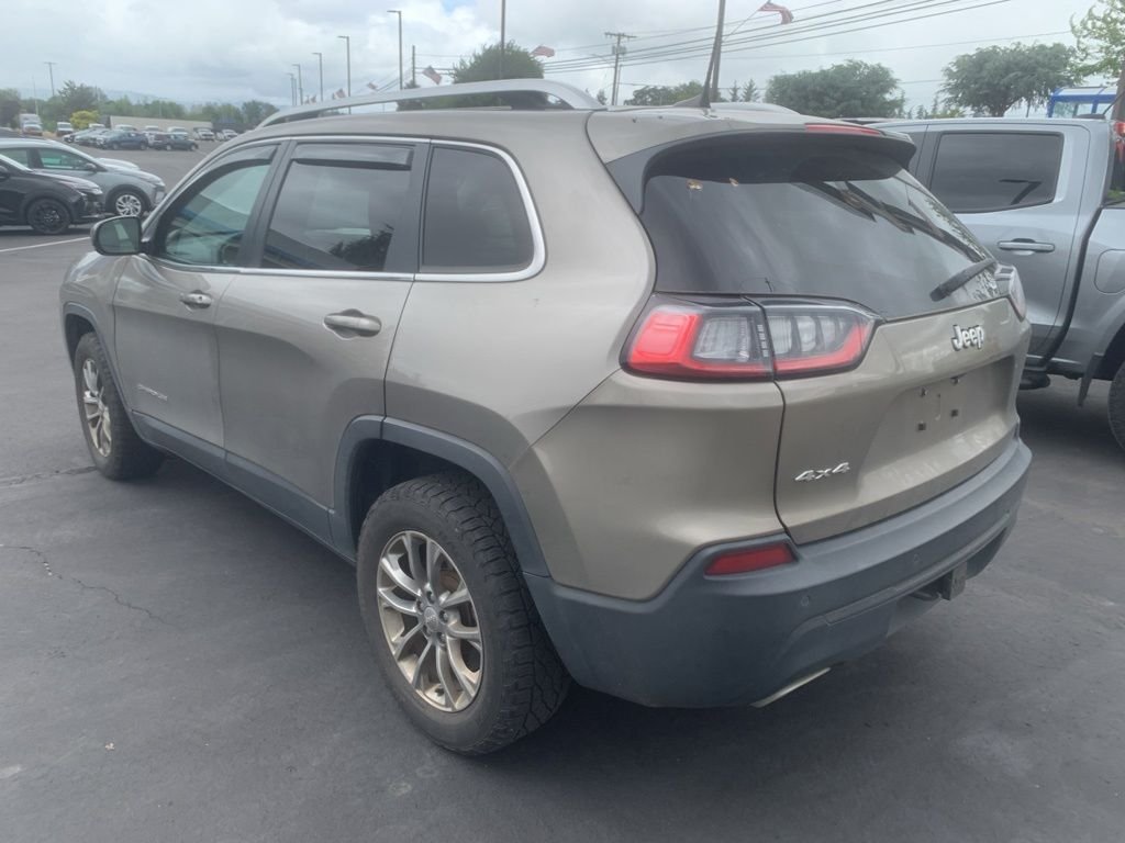 Used 2020 Light Brownstone Pearlcoat Jeep Latitude Plus image 2