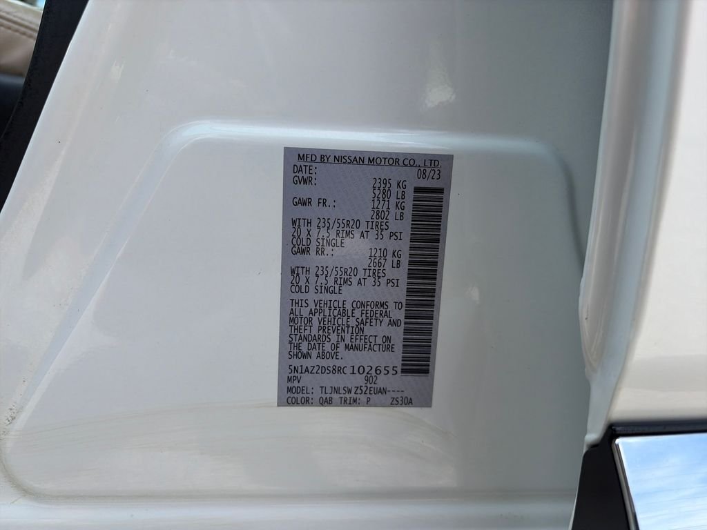 Used 2024 Pearl White Nissan Platinum image 29