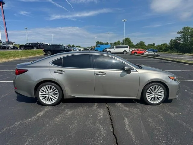 Used 2018 Lexus ES 350 with VIN 58ABK1GG4JU082602 for sale in Dry Ridge, KY