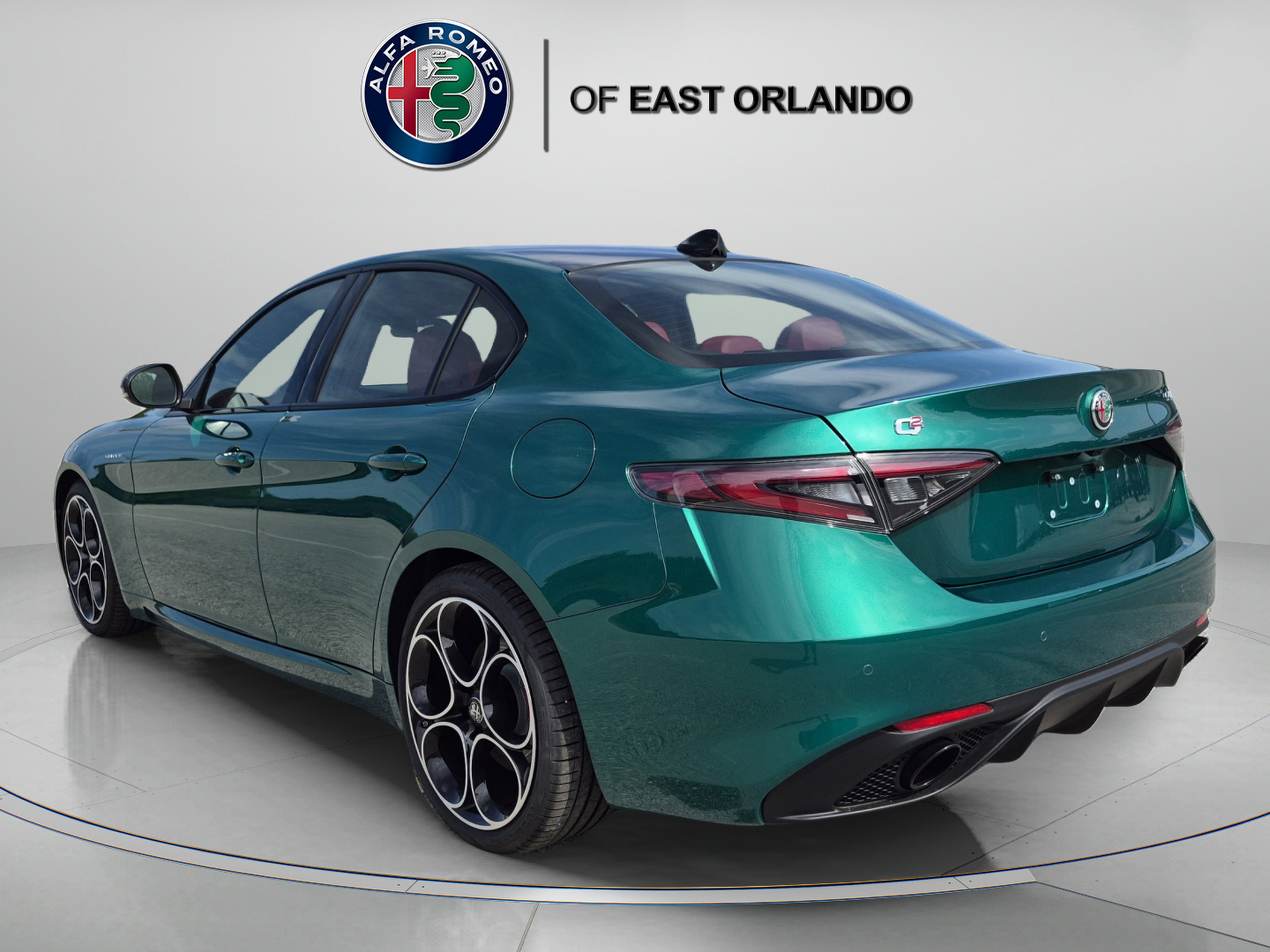 New 2026 Verde Fangio Metallic Alfa Romeo  image 5