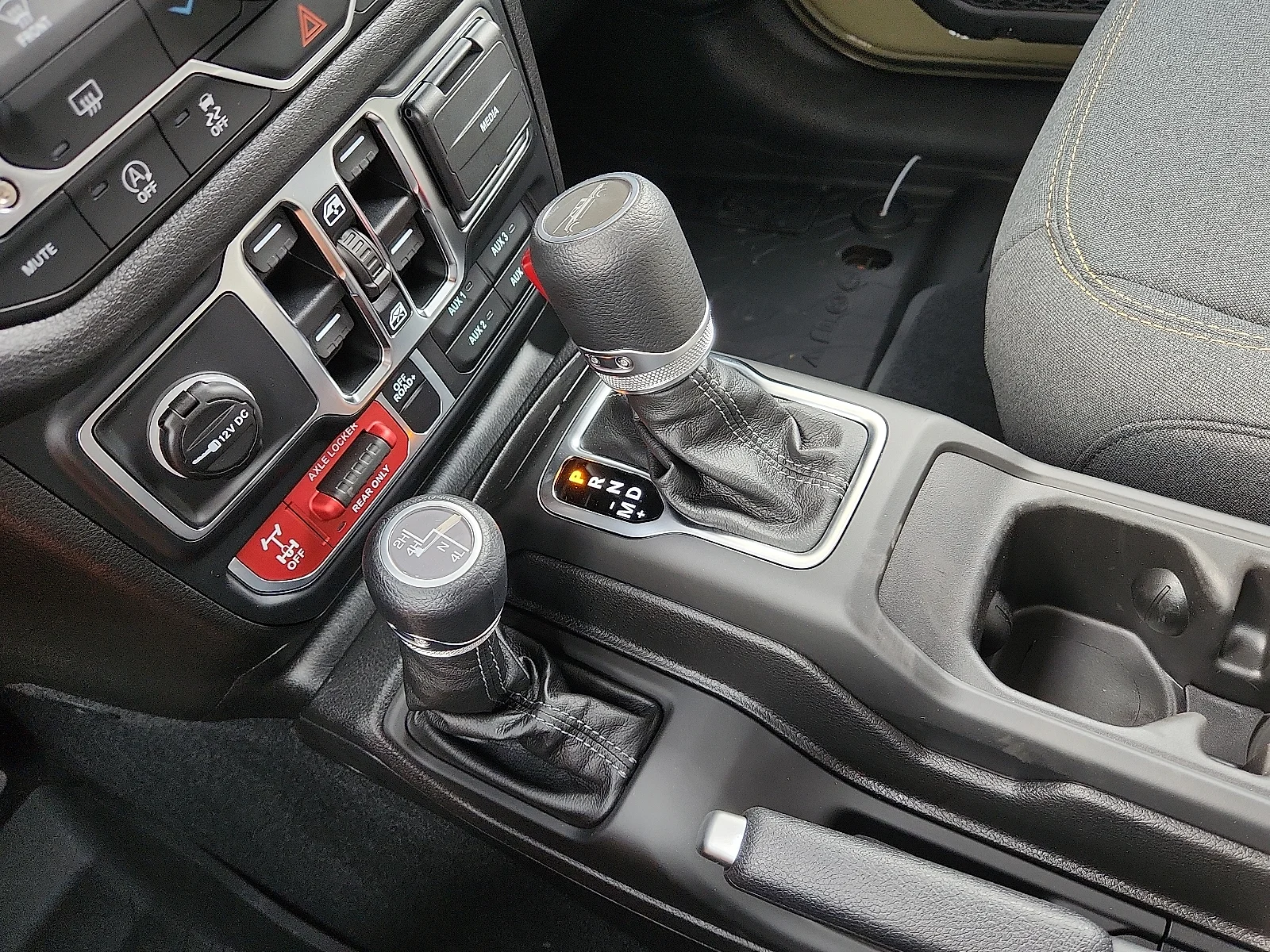 New 2027 41 Paint Jeep WILLYS 4X4 image 20