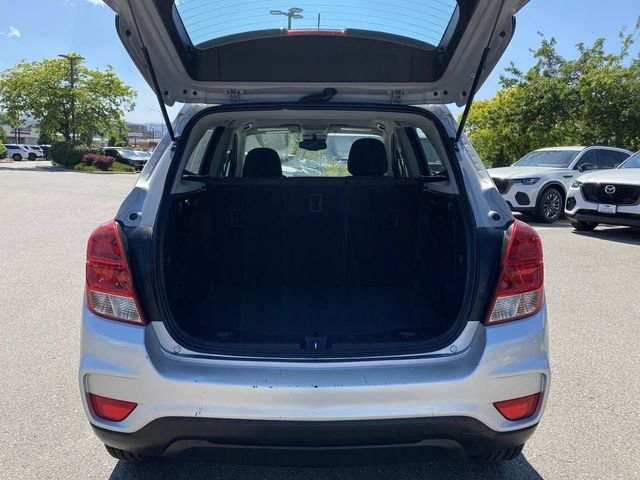 Used 2018 Silver Chevrolet LS image 23