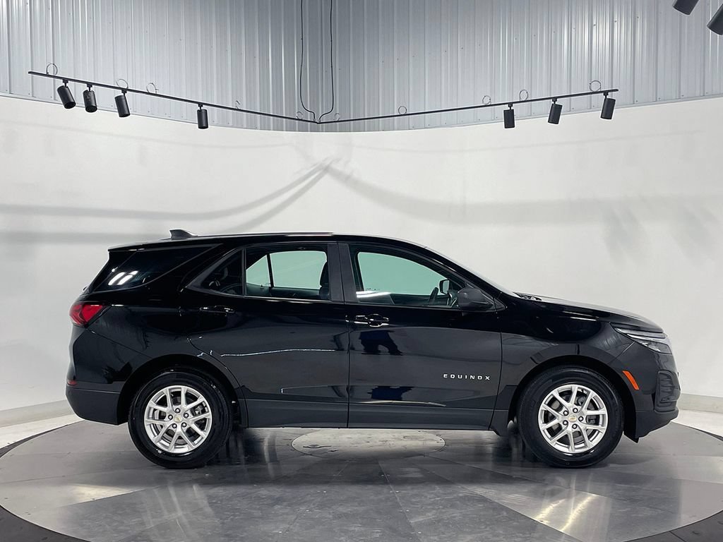 Used 2022 Mosaic Black Metallic Chevrolet LS image 10
