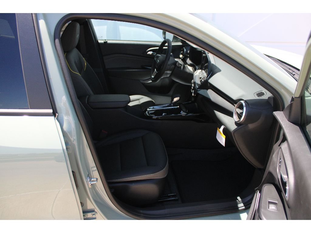 2026 Chevrolet Trax Activ - Photo 10