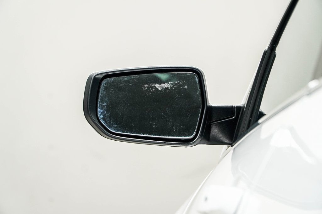 Used 2024 White Chevrolet LT image 14