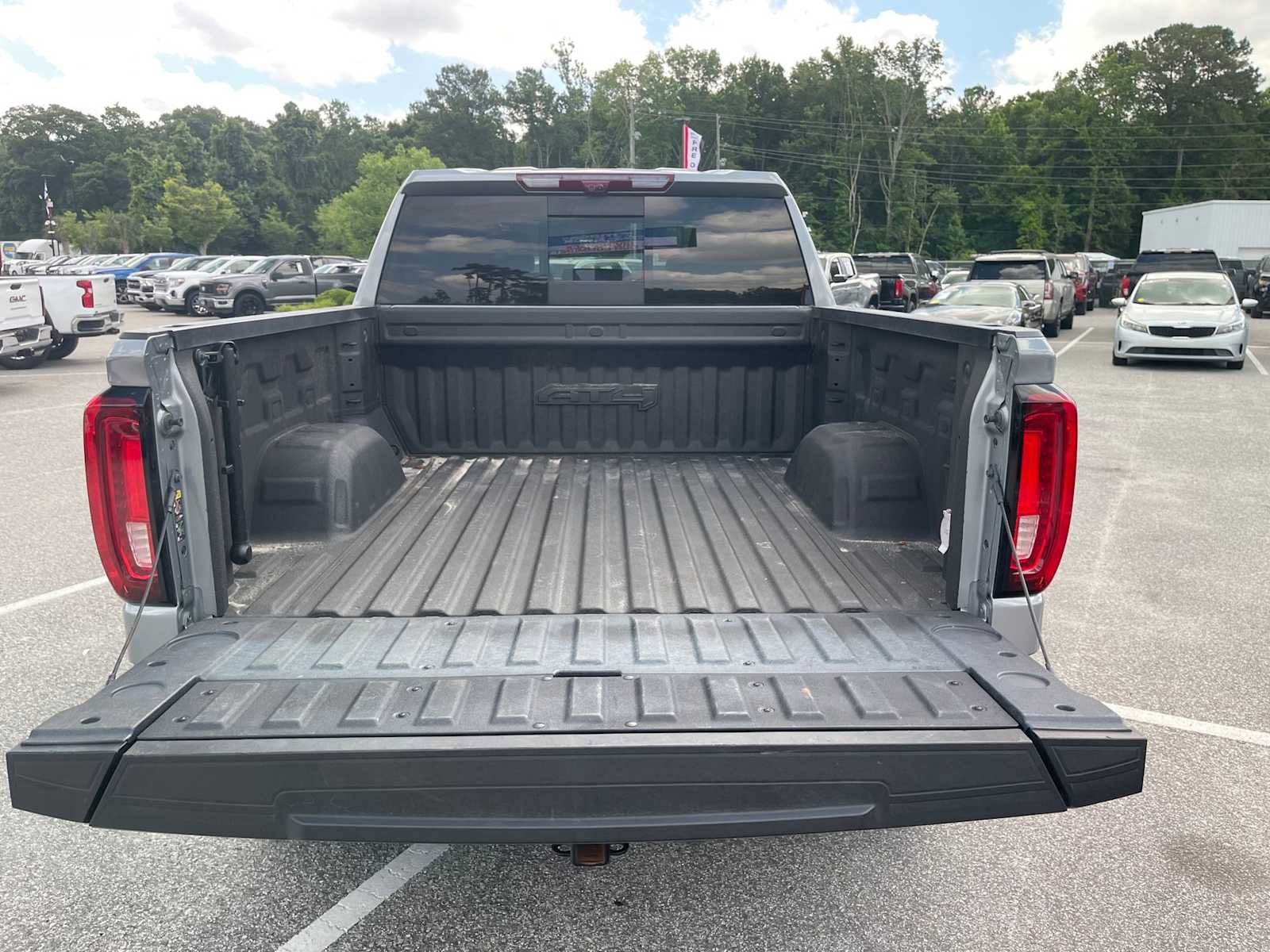 Used 2024 Sterling Metallic GMC AT4 image 22