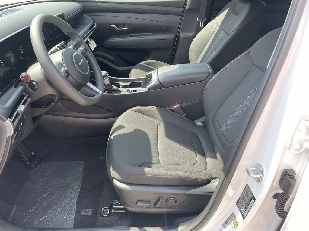 New 2026 White Hyundai SEL image 15