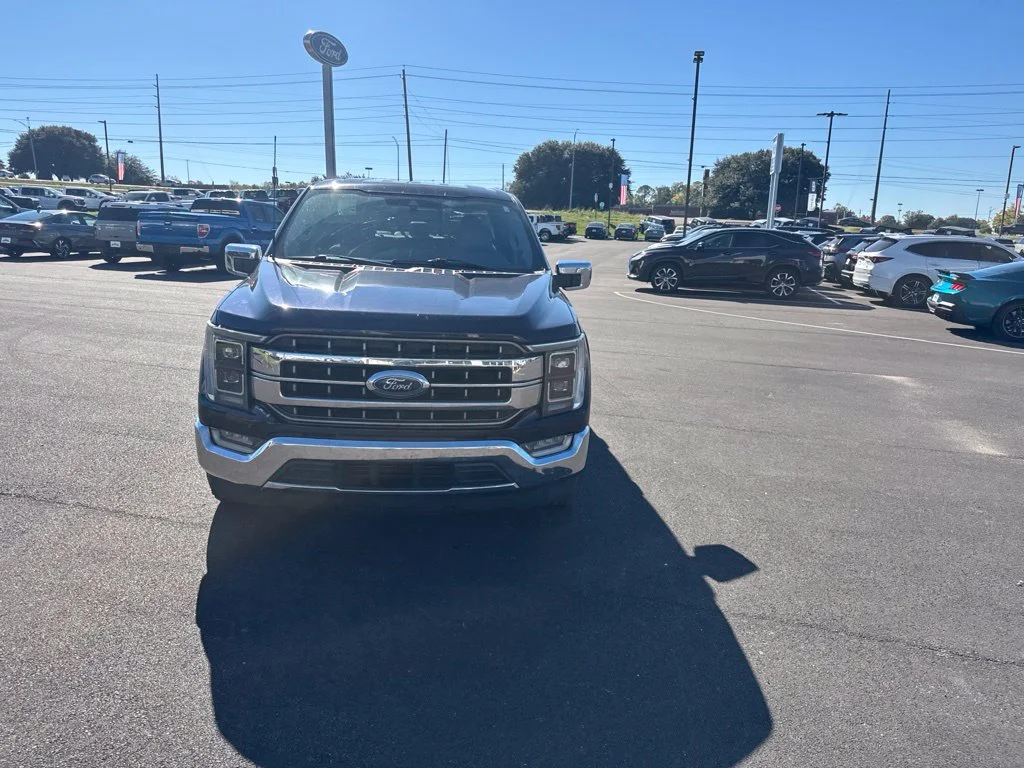 Certified Used 2021 Blue Ford Lariat image 3