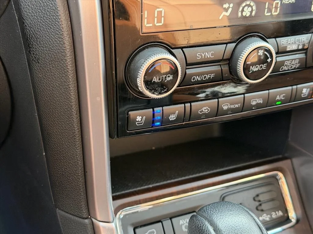 Used 2020 Gray Subaru Touring image 27