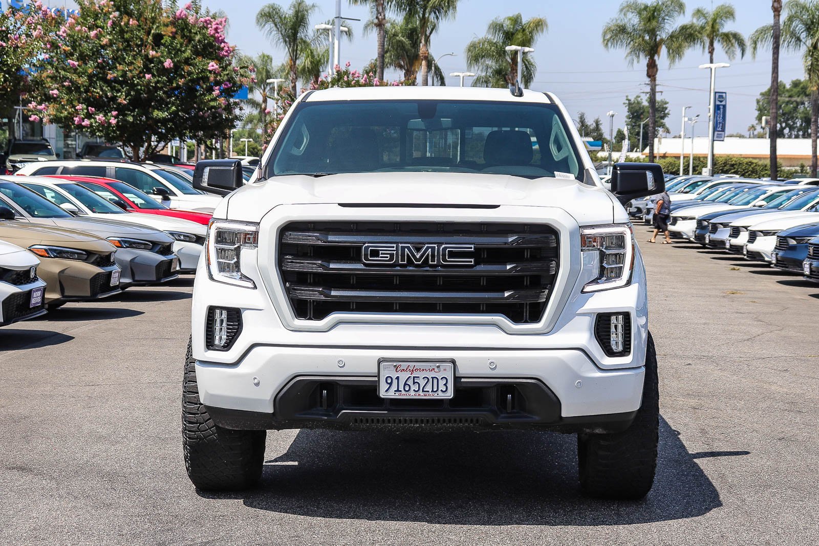 Used 2021 Summit White GMC Elevation image 2