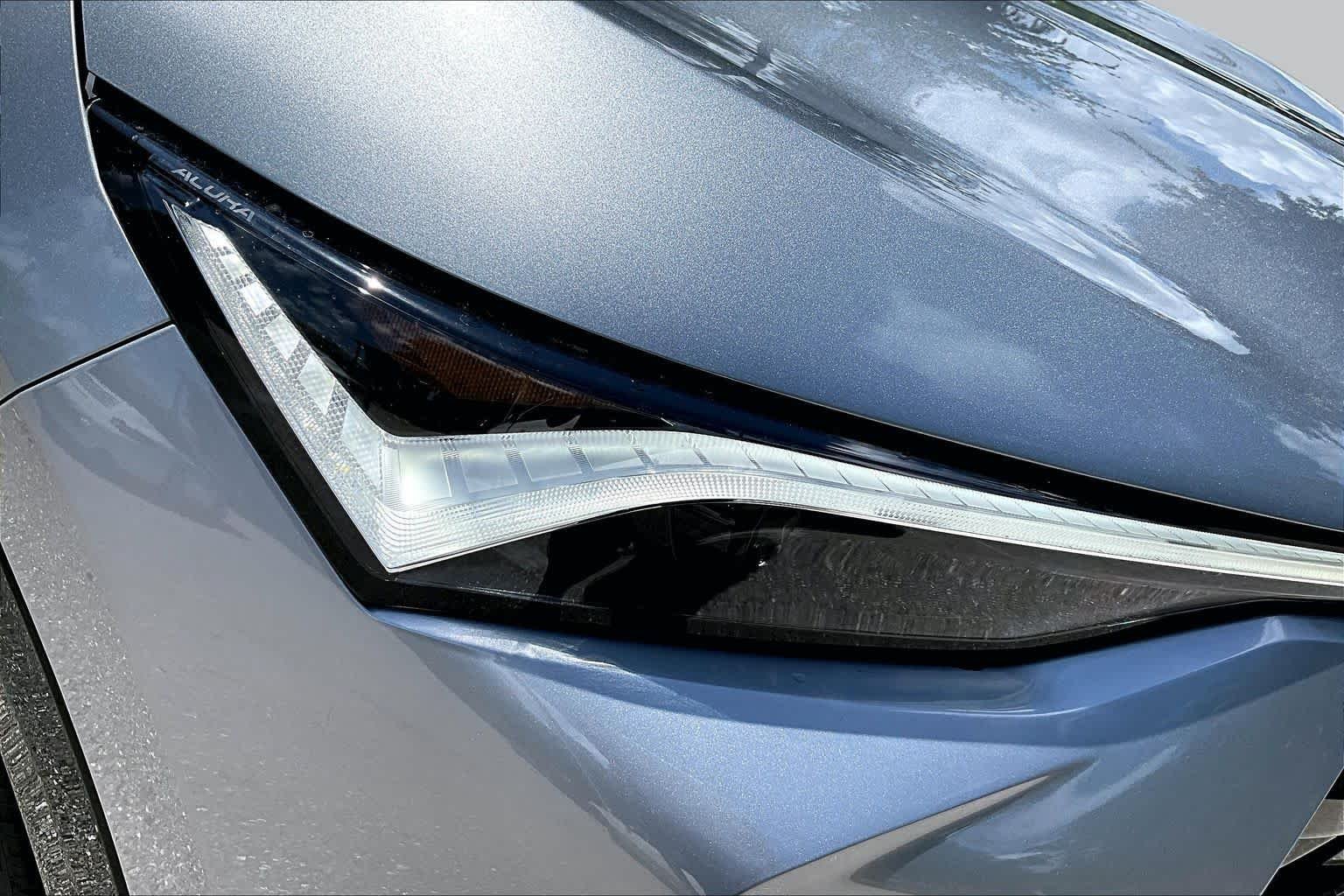 Used 2025 Solar Silver Metallic Acura w/A-Spec Package image 27