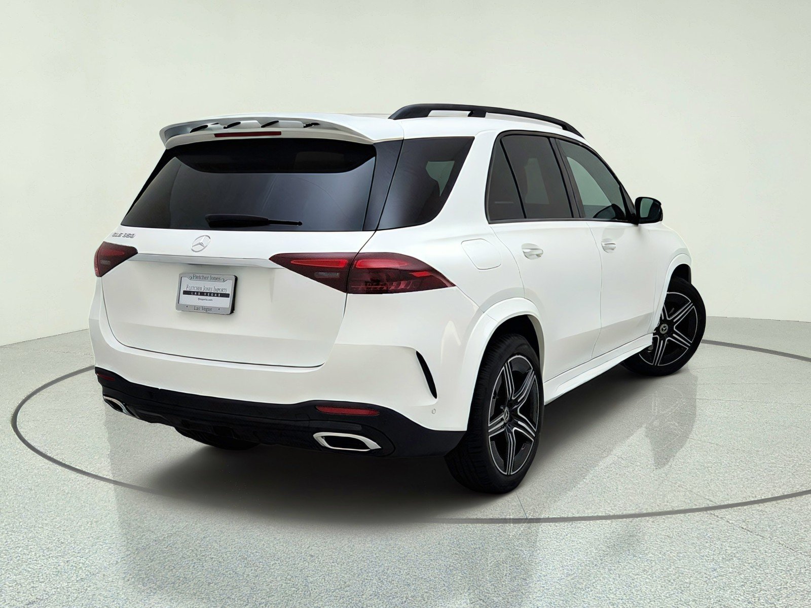 Certified Used 2026 Polar White Mercedes-Benz GLE 350 image 9