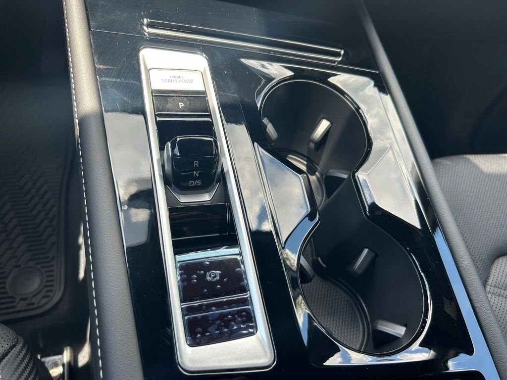 New 2026 Silver Volkswagen 2.0T SE w/Technology image 62