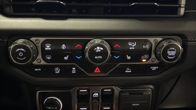 Used 2024 Black Clearcoat Jeep Sahara image 17