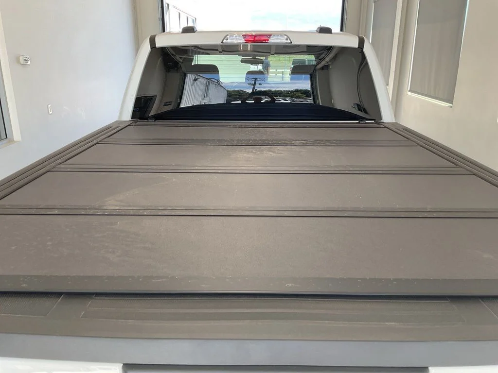 New 2026 Oxford White Ford XLT image 22